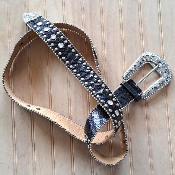Maurices Accessories - Women's Western Beaded Belt Black/silver